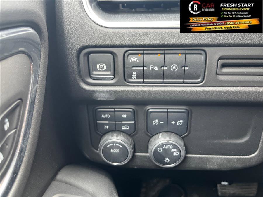 Used 2024 Chevrolet Tahoe LT image 34