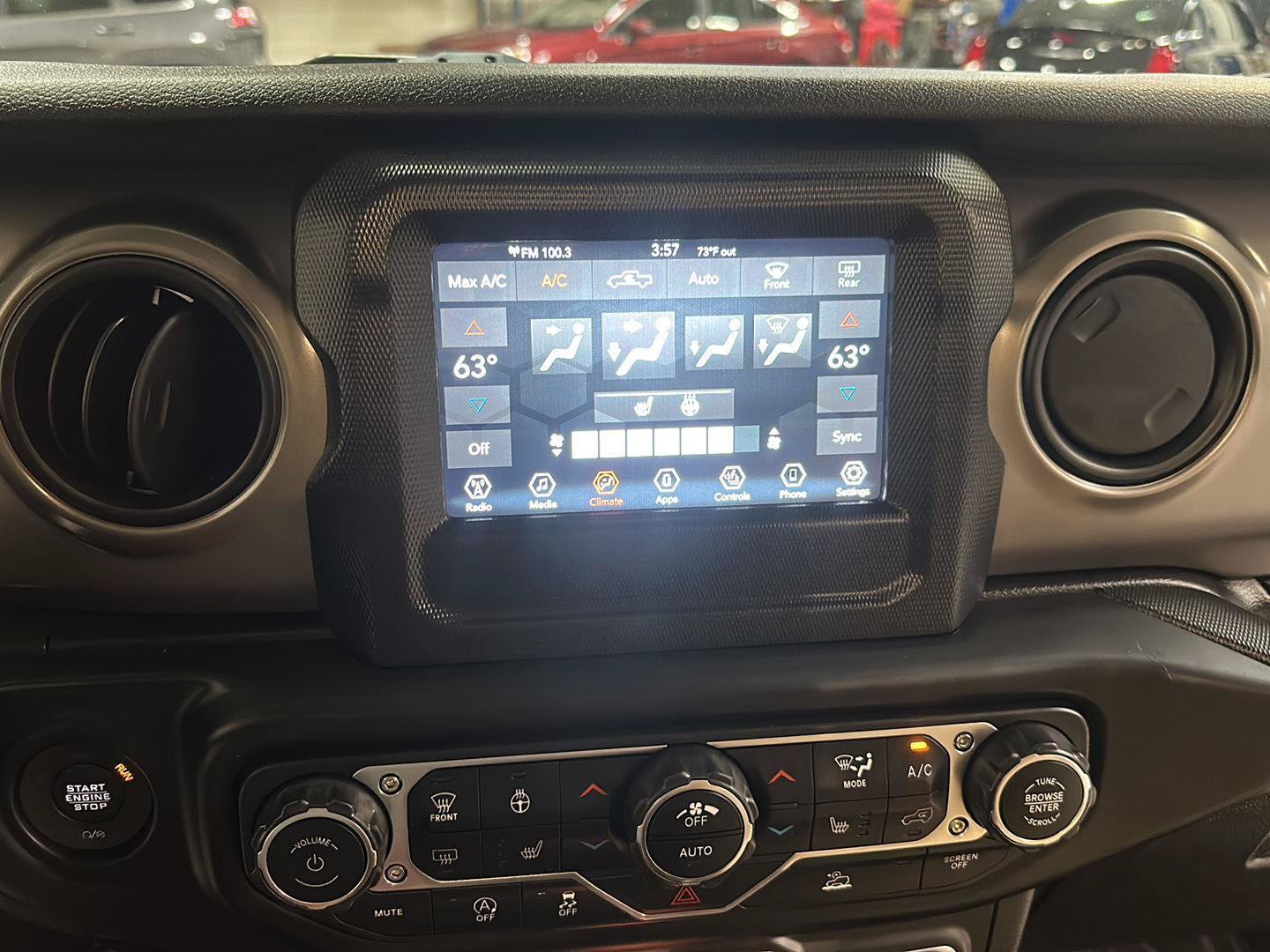 Used 2020 Jeep Gladiator Sport w/ Quick Order Package 24S AWD/4WD image 24