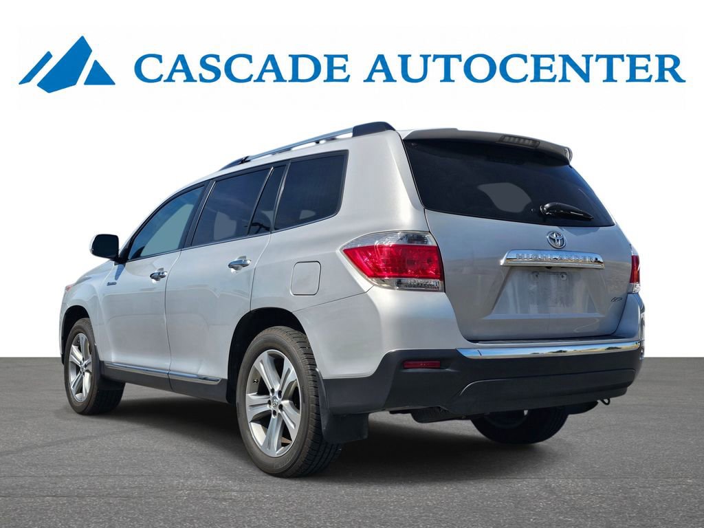 Used 2011 Toyota Highlander Limited w/ Tow Pkg AWD/4WD image 5