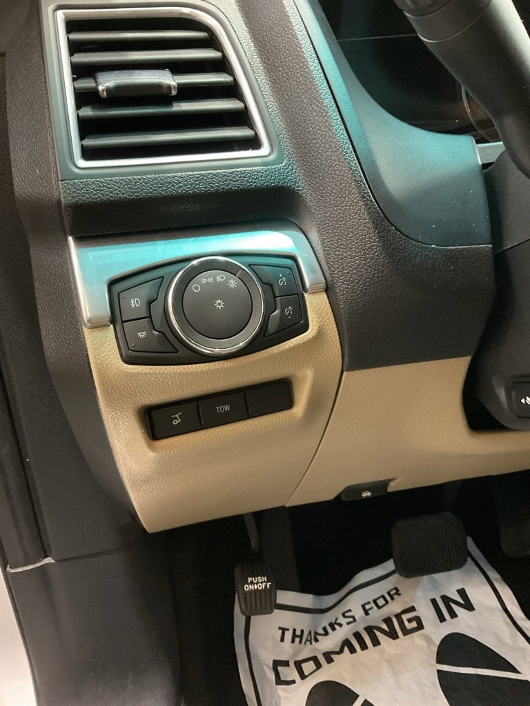 Used 2017 Ford Explorer Limited w/ Equipment Group 301A image 6