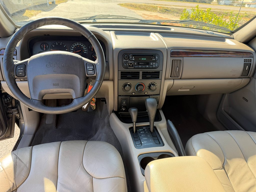 Used 2000 Jeep Grand Cherokee Laredo image 16