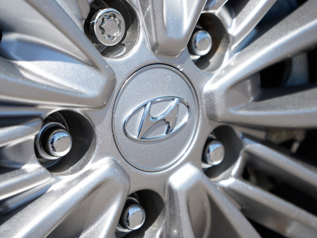 Used 2021 Hyundai Kona SEL Plus FWD image 17