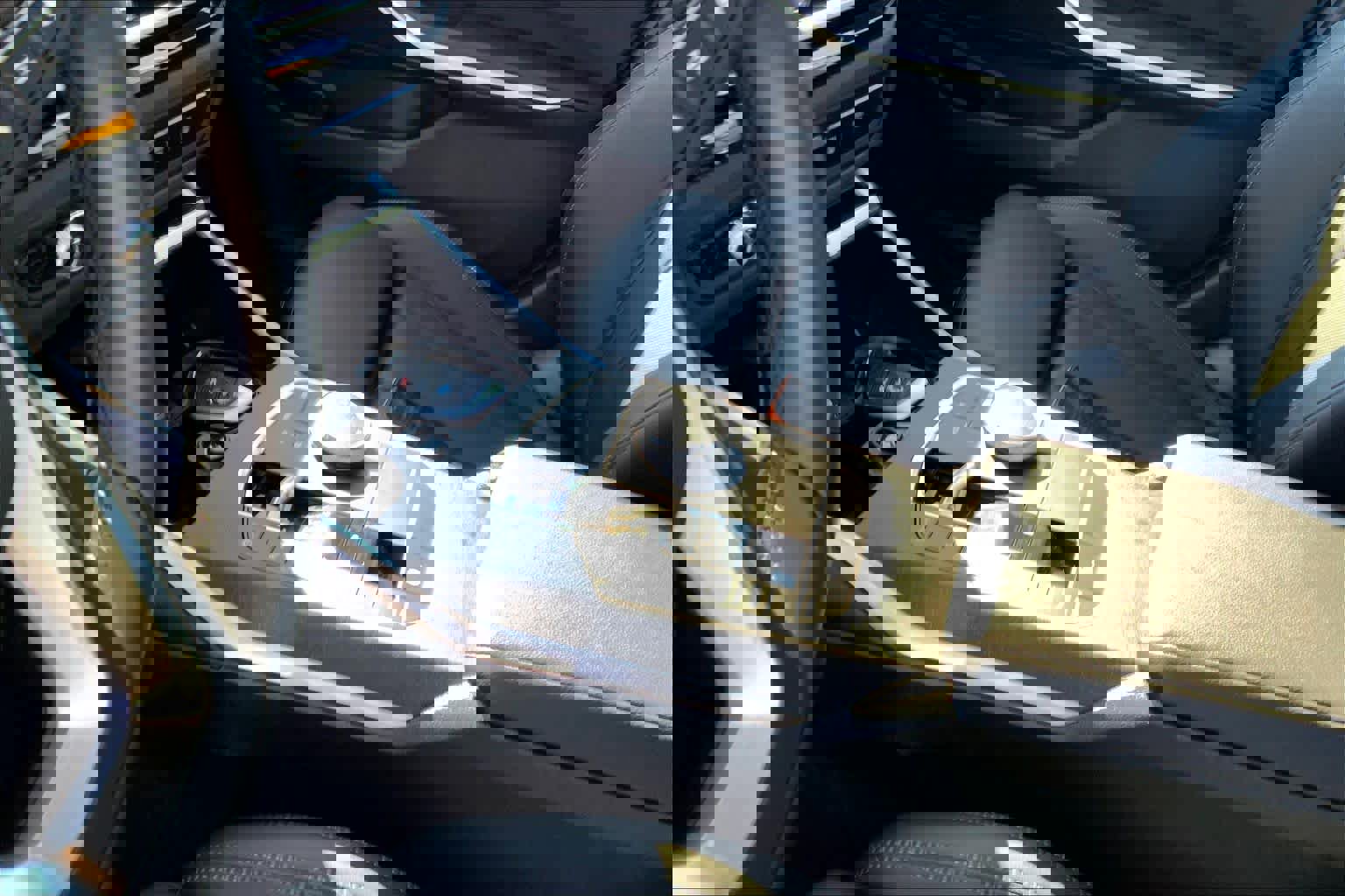 Used 2023 BMW 330i xDrive Sedan w/ Premium Package image 16