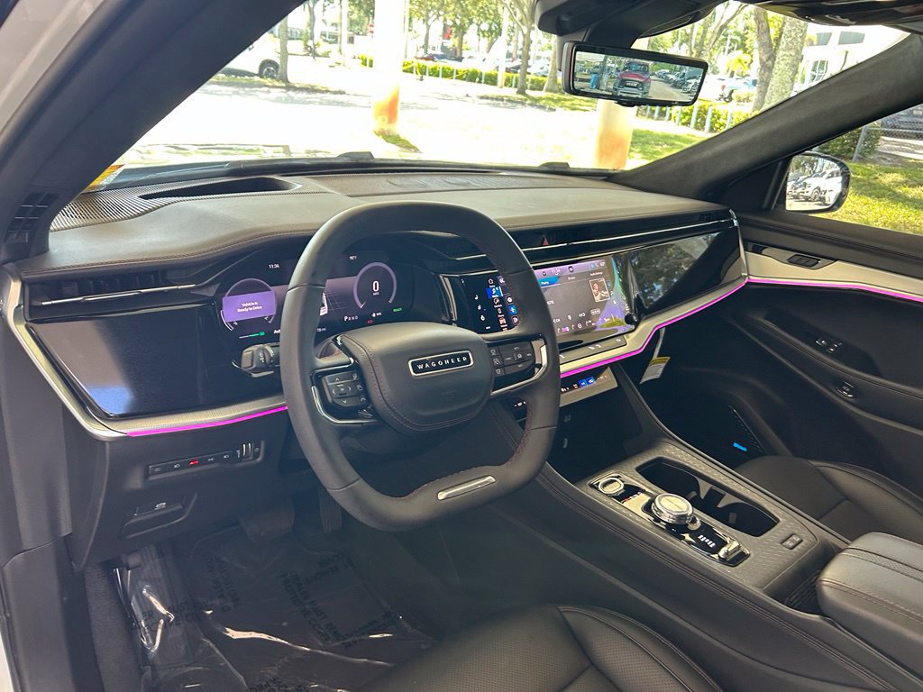 Used 2024 Jeep Wagoneer Launch Edition AWD/4WD image 7