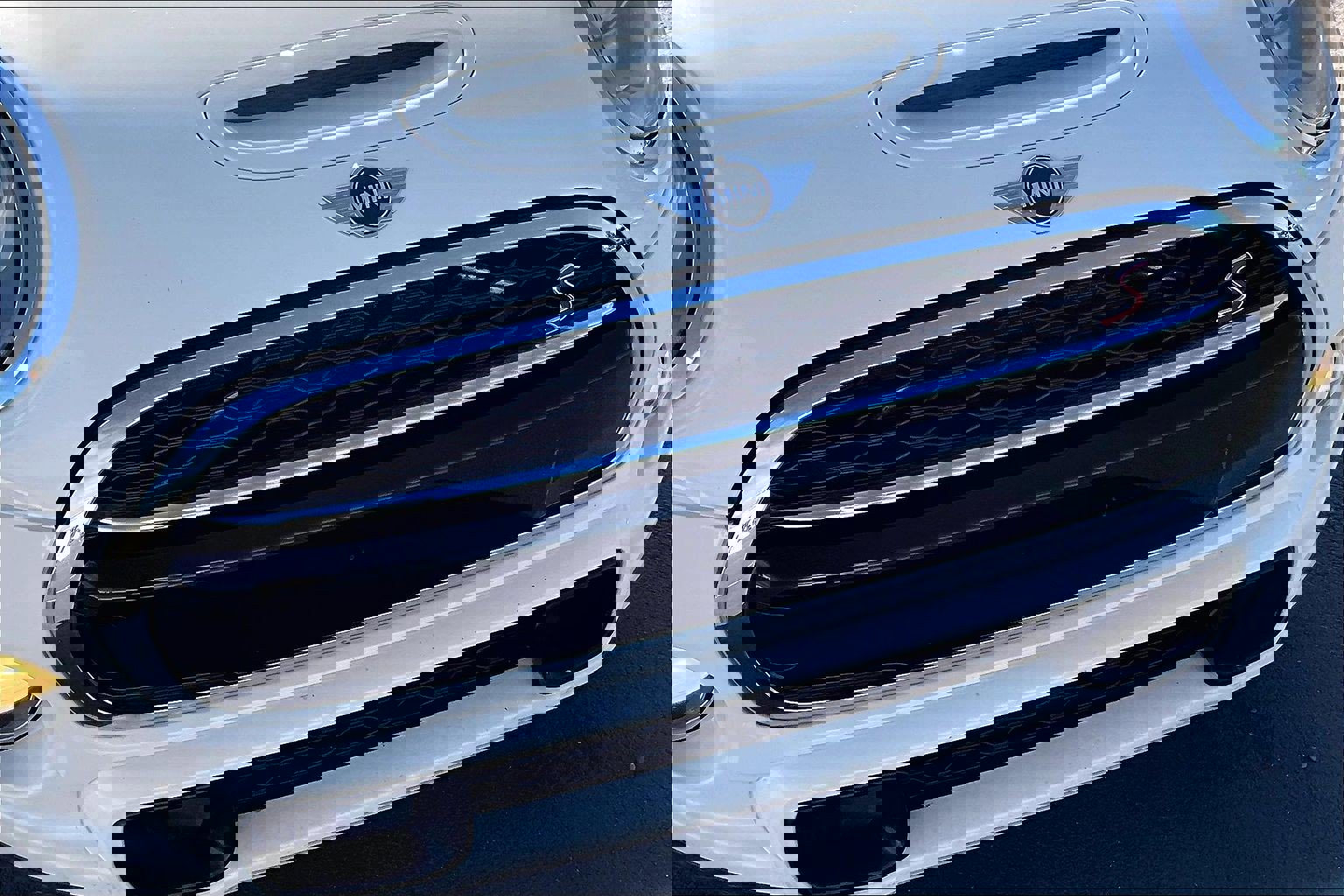 Used 2015 MINI Cooper S image 27