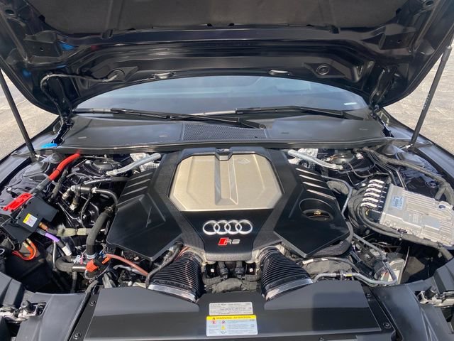 Used 2025 Audi RS 7 Performance image 16