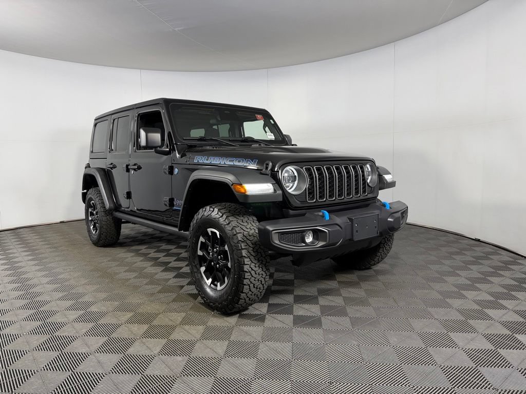 Certified 2025 Jeep Wrangler Unlimited Rubicon 4xe w/ Safety Group AWD/4WD image 3