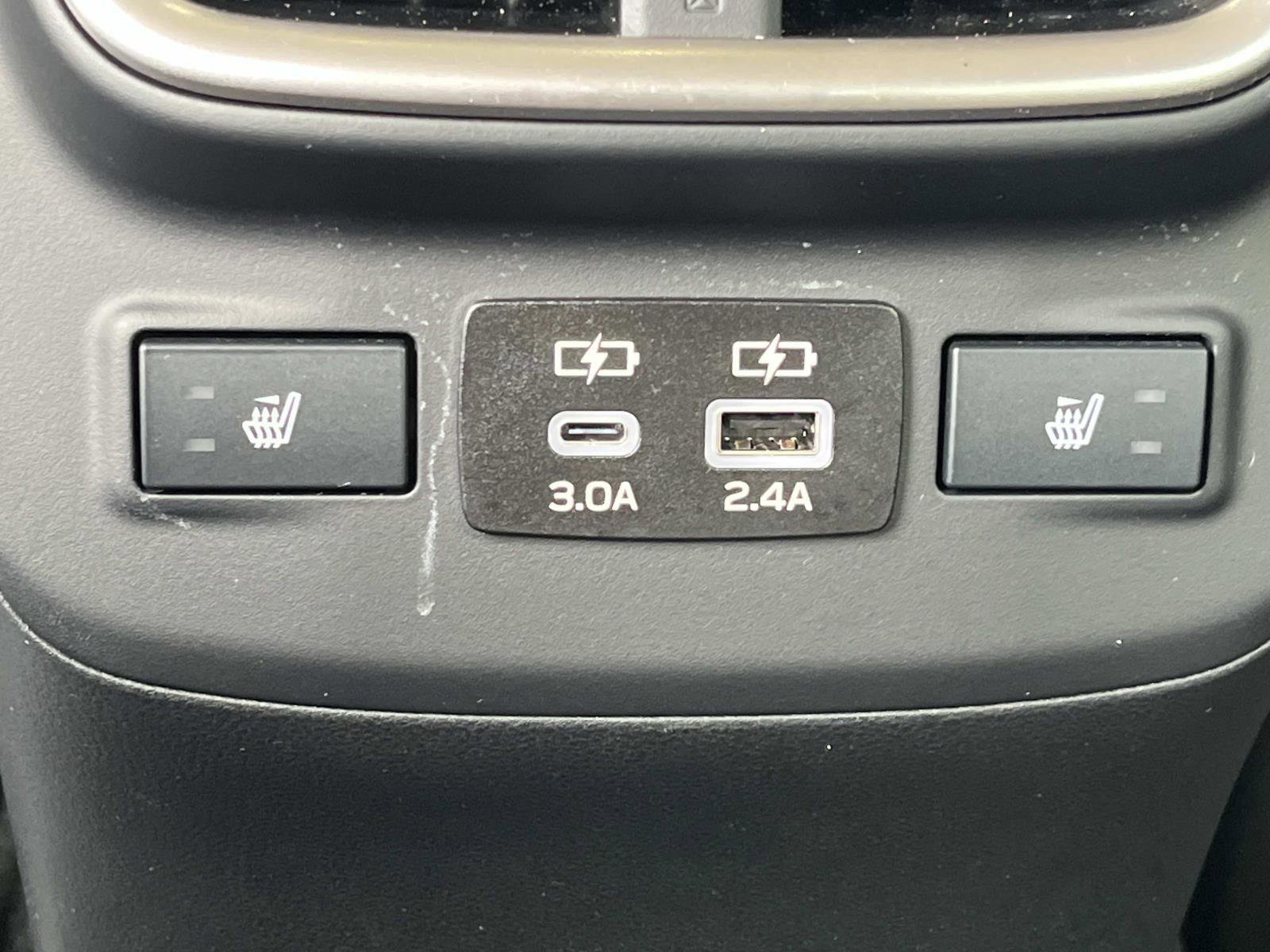 Used 2025 Subaru Outback Touring XT AWD/4WD image 16