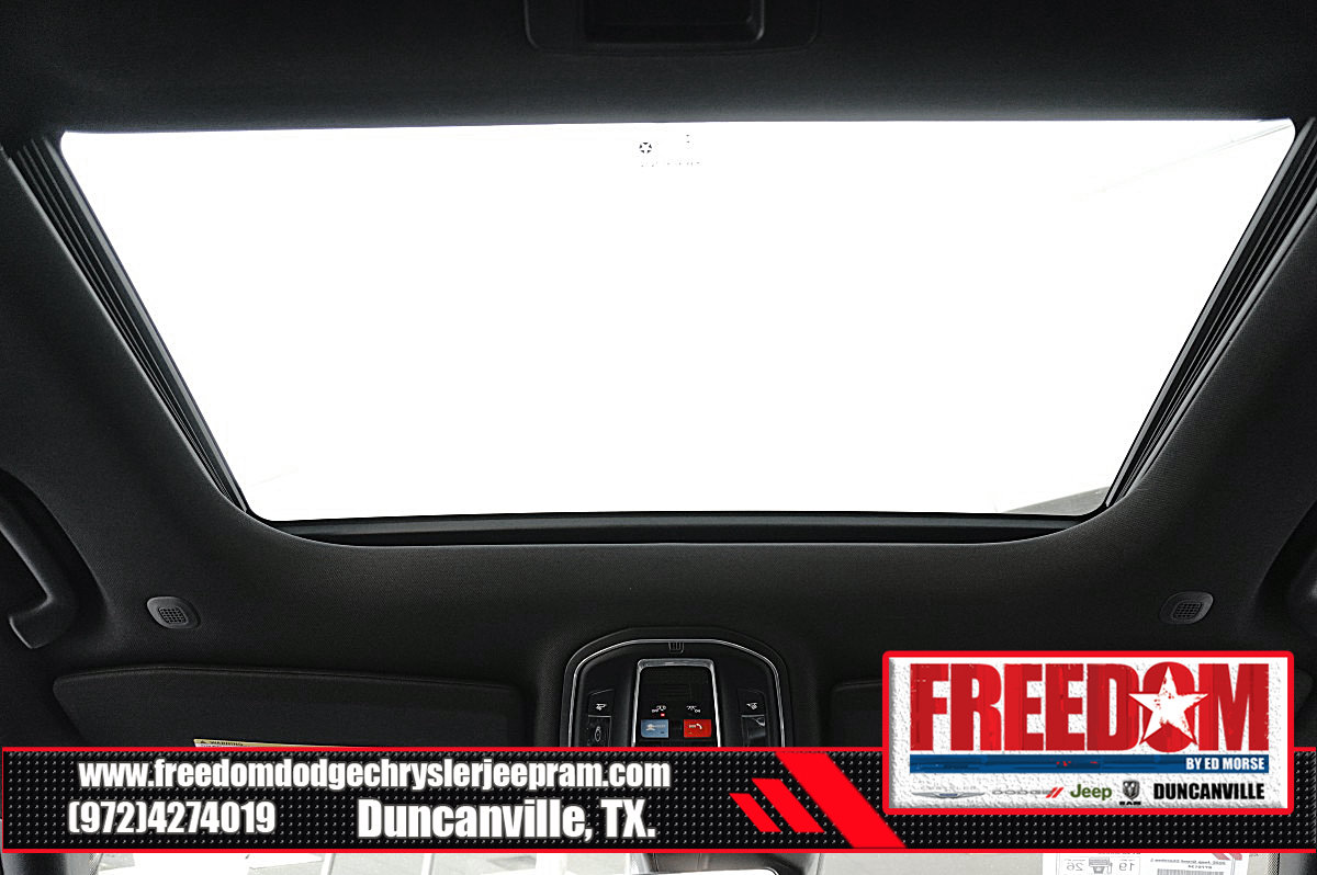 Certified 2025 Jeep Grand Cherokee L Laredo RWD image 37