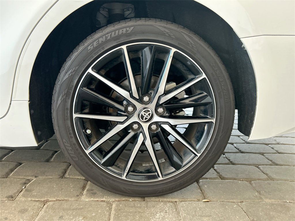 Used 2024 Toyota Camry SE w/ Convenience Package image 40