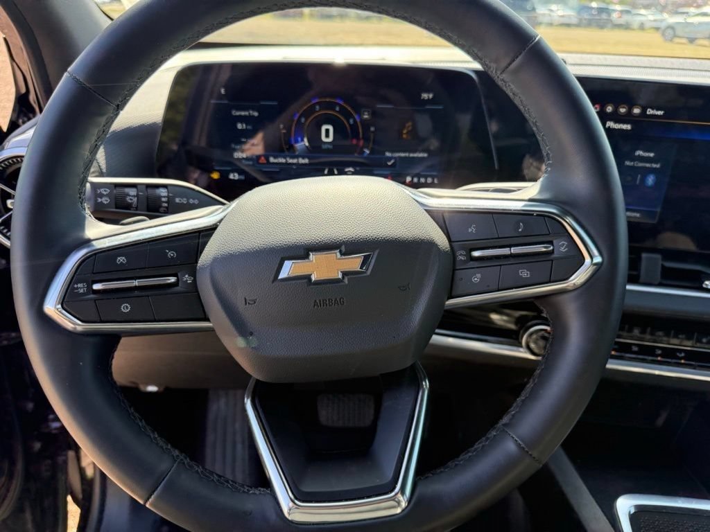 Used 2026 Chevrolet Equinox LT FWD image 28