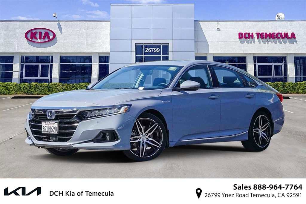 Used 2022 Honda Accord Touring image 1