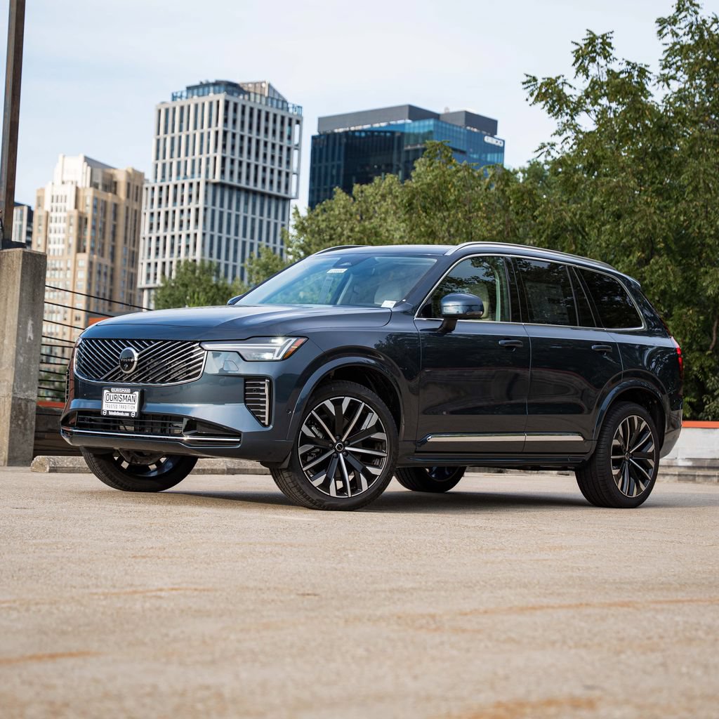 New 2026 Volvo XC90 B6 Ultra