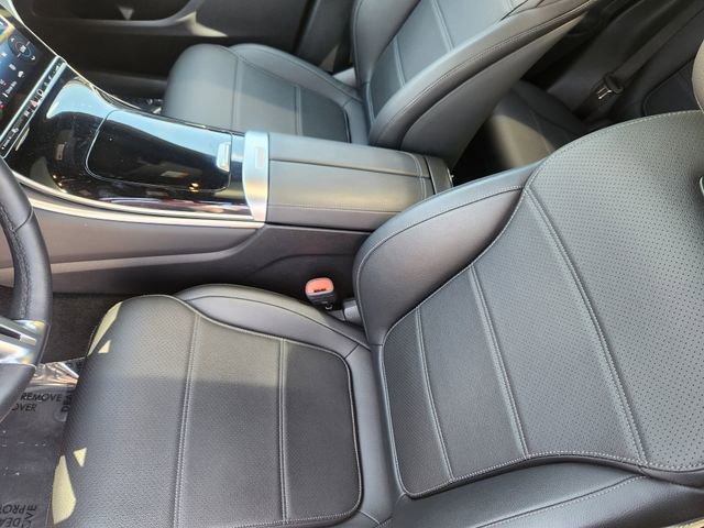 Certified 2026 Mercedes-Benz GLC 300 4MATIC image 8