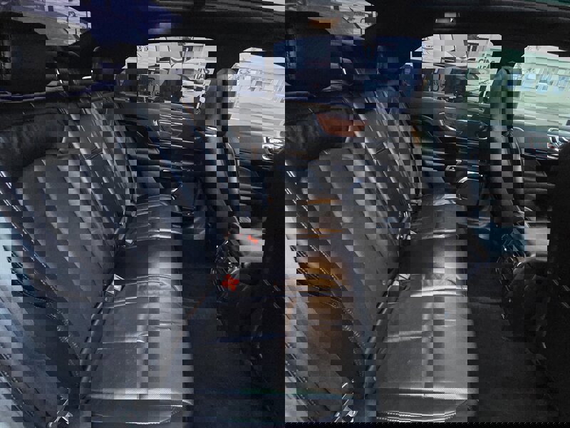 Used 2019 Lincoln Continental Select image 22