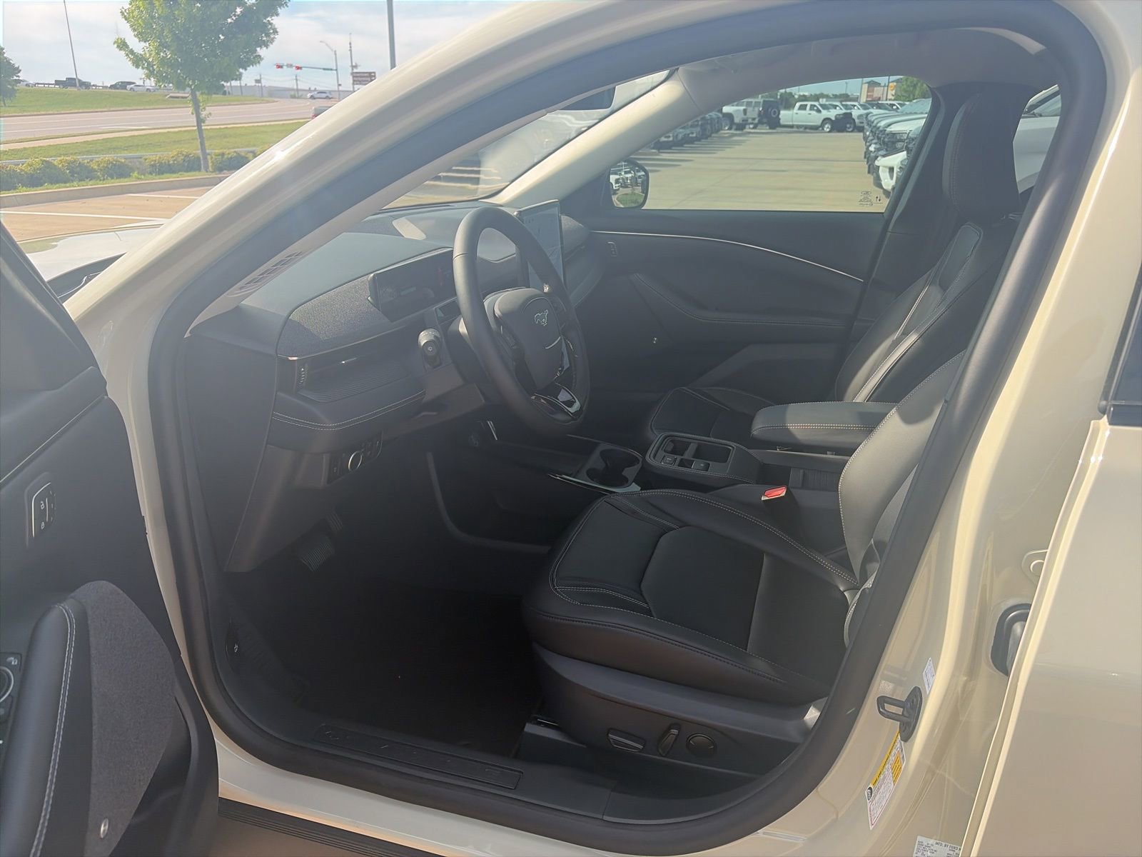 New 2025 Ford Mustang Mach-E Premium image 11