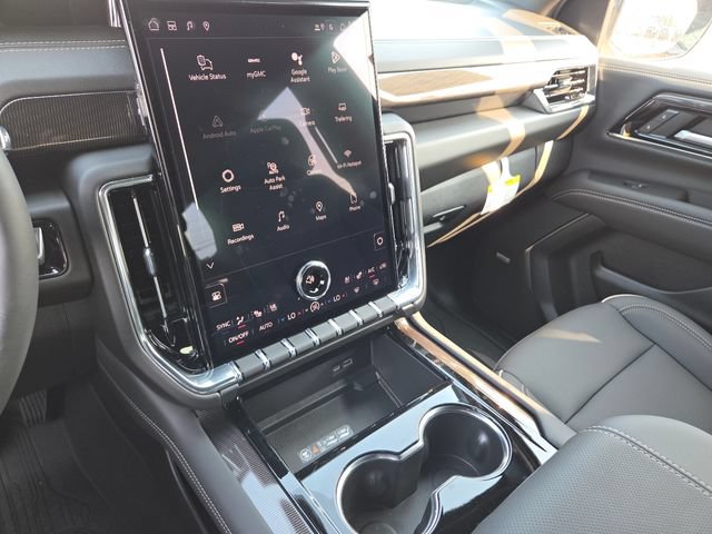 New 2026 GMC Yukon Elevation w/ Elevation Premium Package AWD/4WD image 36