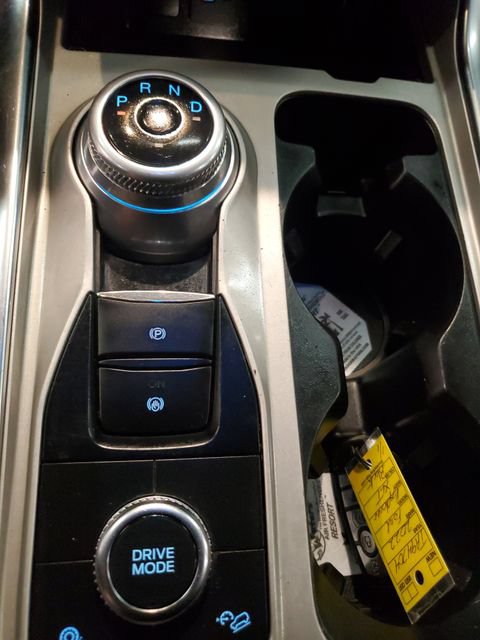 Used 2022 Ford Explorer XLT w/ Equipment Group 202A AWD/4WD image 25