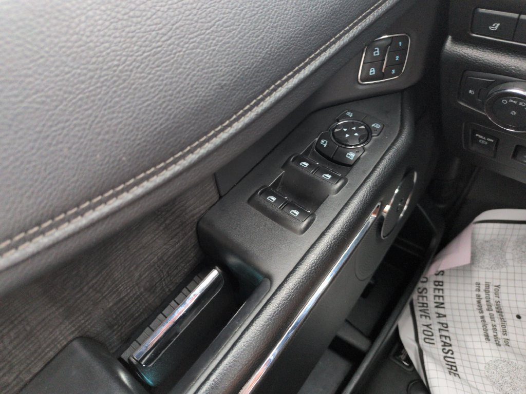 Used 2019 Ford Expedition Max Limited AWD/4WD image 12