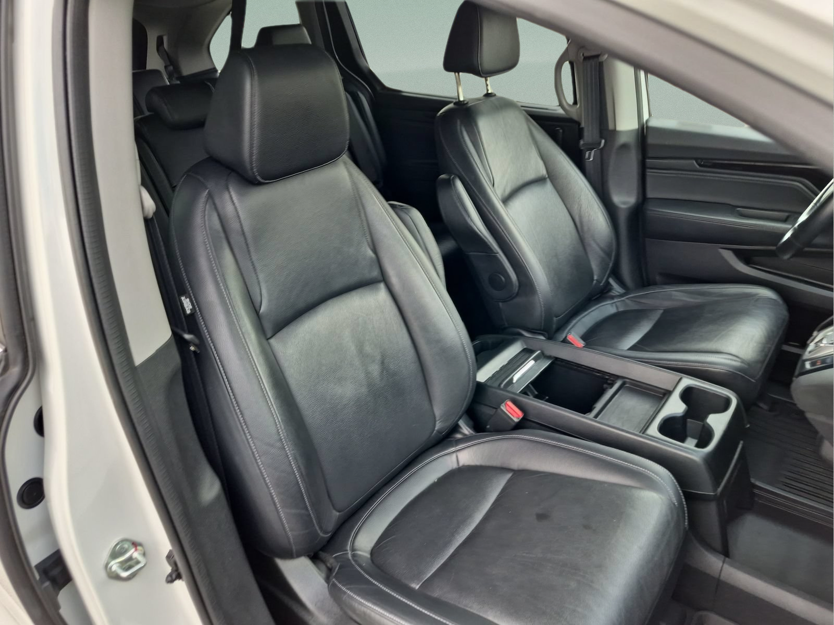 Used 2023 Honda Odyssey Touring image 19