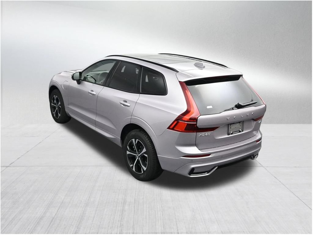 New 2026 Volvo XC60 T8 Core AWD/4WD image 15