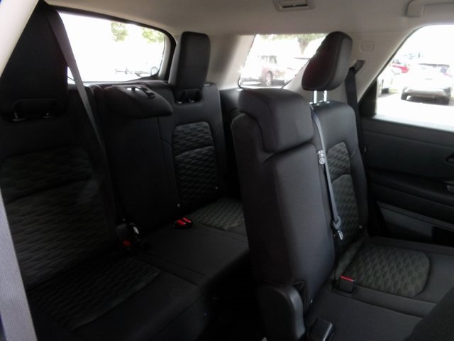 Certified 2024 Nissan Pathfinder S image 26