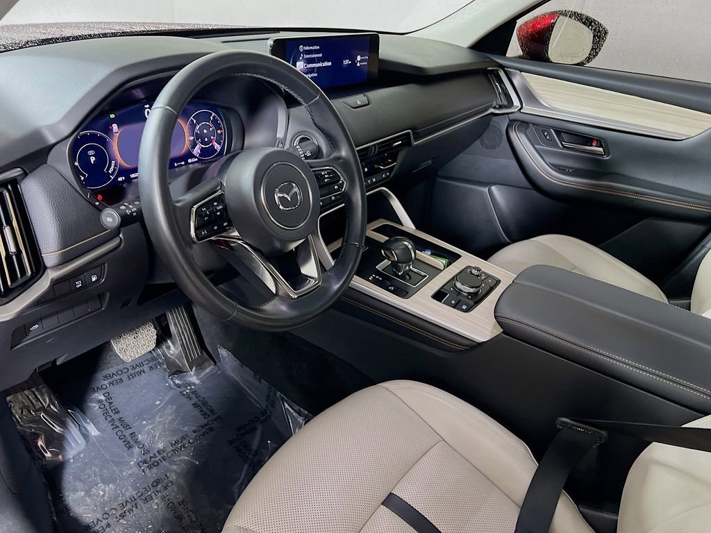 Used 2024 MAZDA CX-90 Plug-In Hybrid w/ Preferred image 9