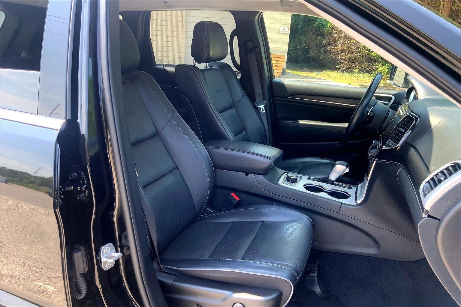 Used 2021 Jeep Grand Cherokee Summit AWD/4WD image 7