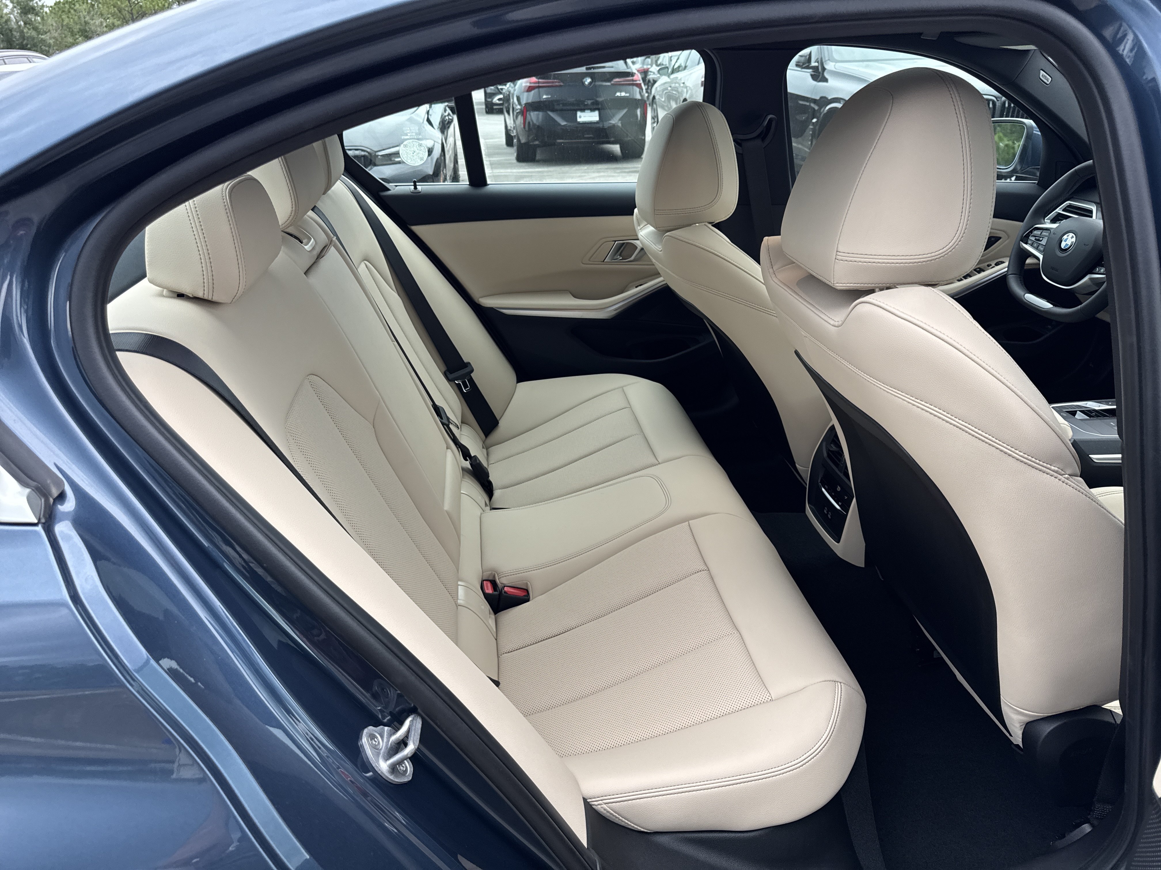 New 2026 BMW 330i Sedan w/ Premium Package RWD image 11