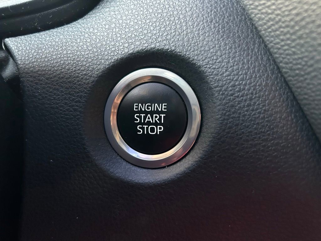 Used 2023 Toyota Corolla SE FWD image 28