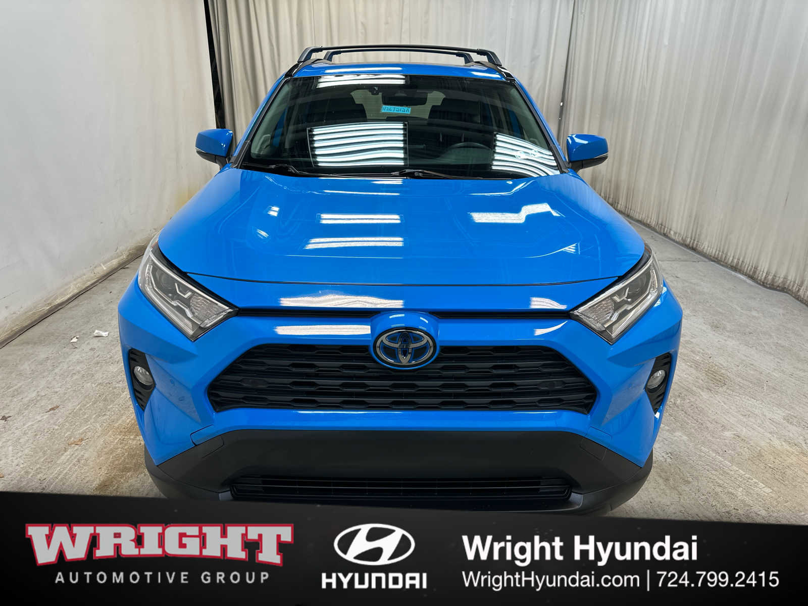 Used 2021 Toyota RAV4 XLE Premium image 2