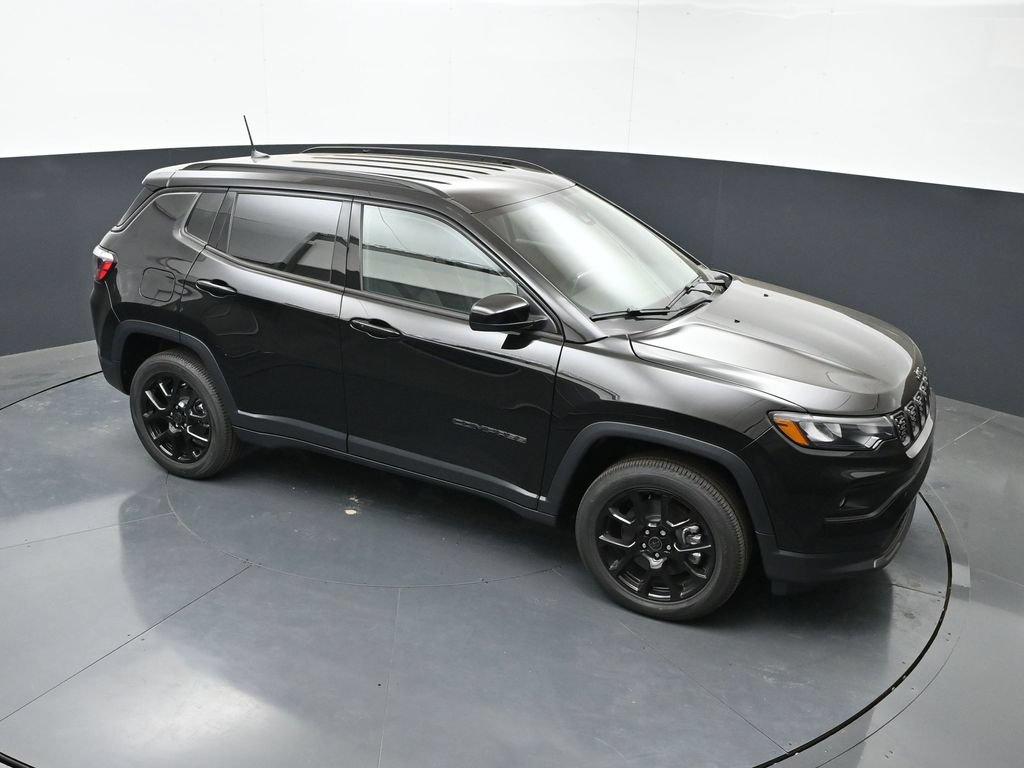 New 2026 Jeep Compass Latitude AWD/4WD image 36