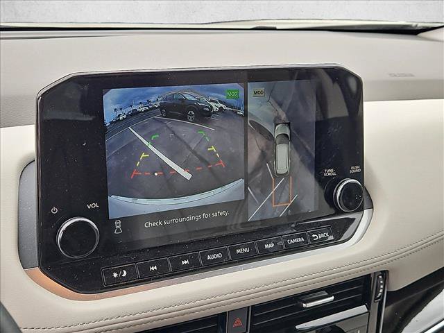 Used 2023 Nissan Rogue SL w/ SL Premium Package FWD image 13