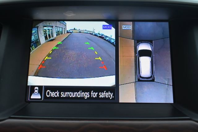 Used 2017 Nissan Pathfinder Platinum w/ Family Entertainment Package image 32