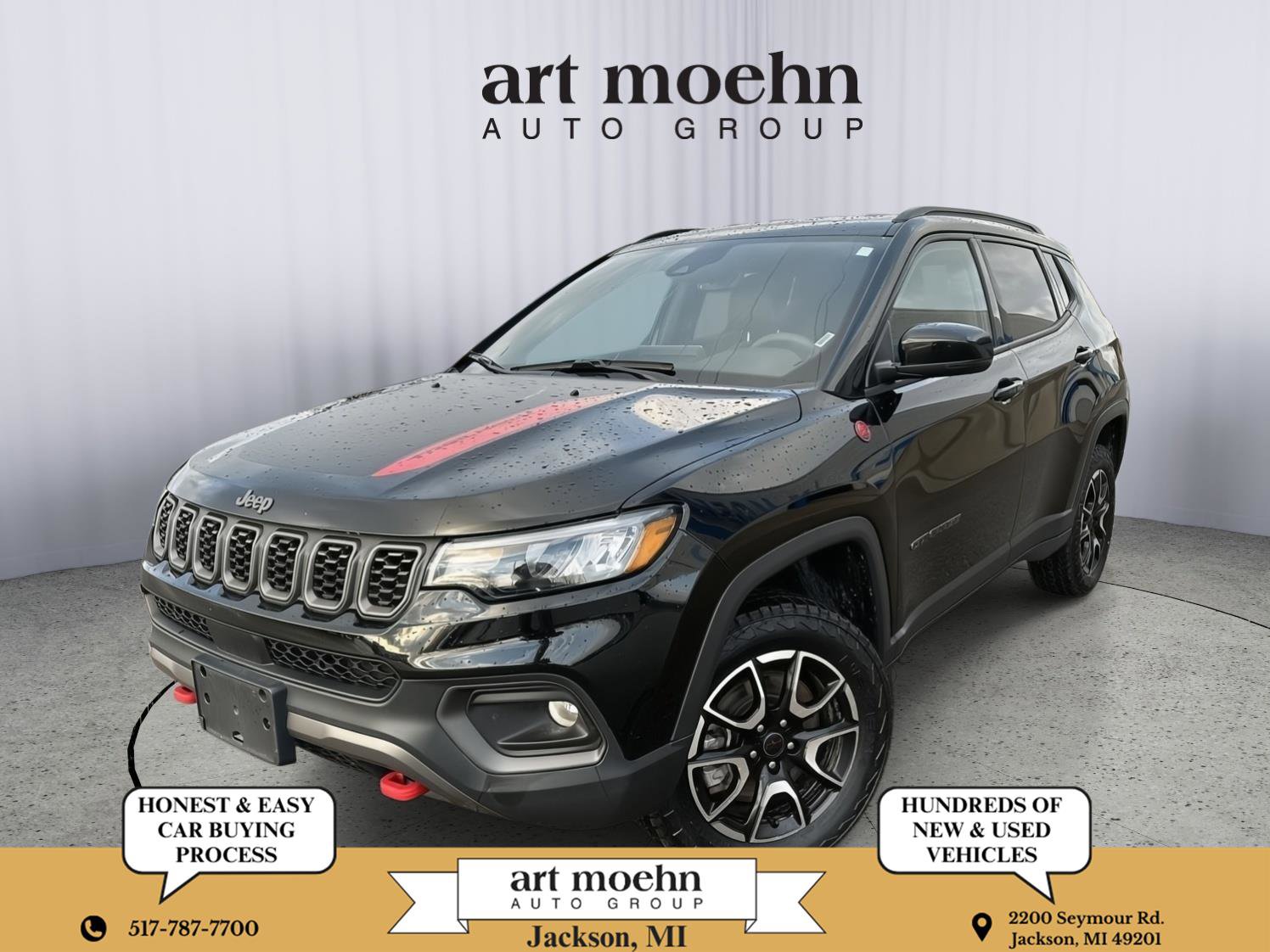 Used 2025 Jeep Compass Trailhawk AWD/4WD image 1