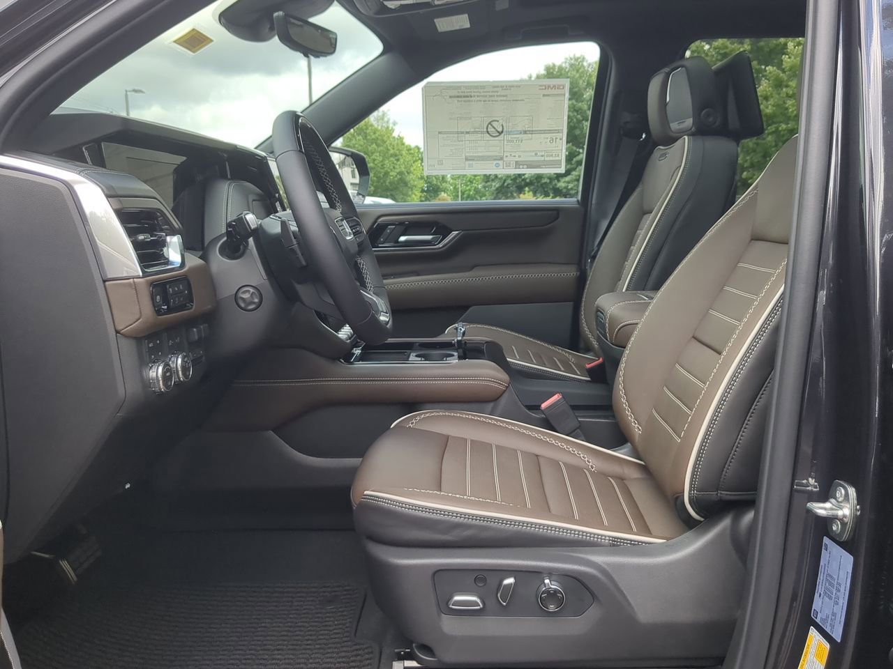New 2026 GMC Yukon XL Denali Ultimate AWD/4WD image 20