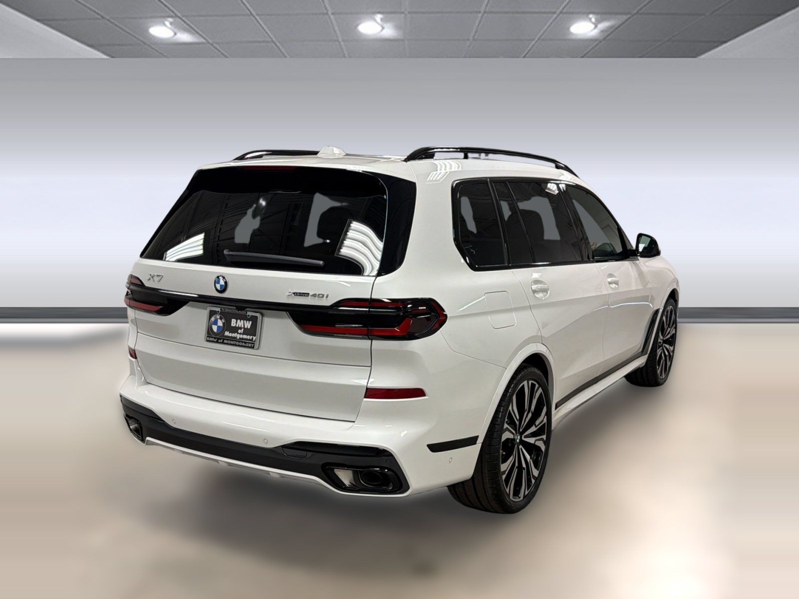 New 2027 BMW X7 xDrive40i w/ M Sport Package AWD/4WD image 9