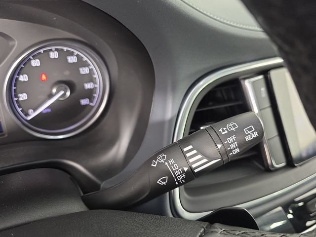 Used 2020 Buick Enclave Essence w/ Sport Touring Edition FWD image 34