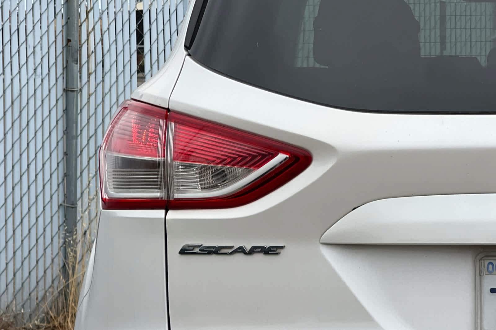 Used 2014 Ford Escape SE w/ Equipment Group 201A FWD image 23