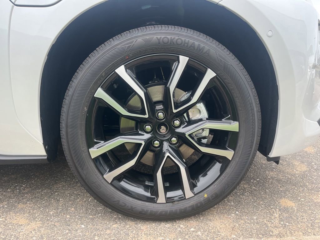 New 2026 Subaru Solterra Limited image 10