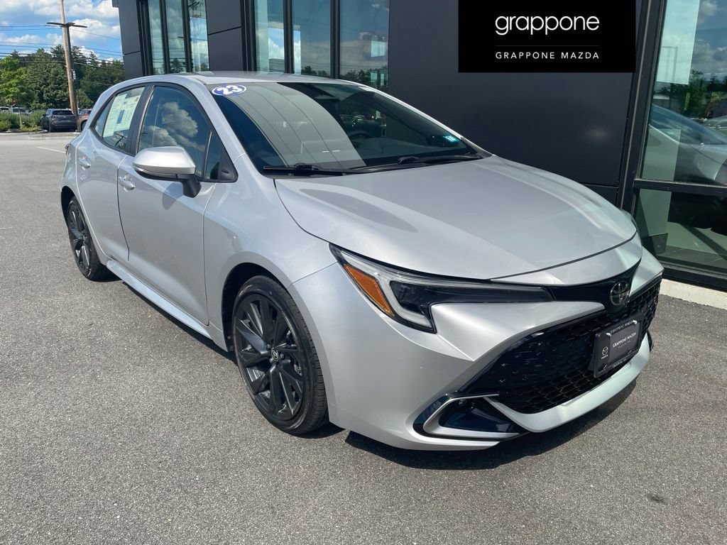 Used 2023 Toyota Corolla XSE FWD image 1