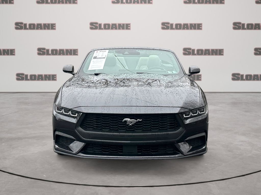 Used 2024 Ford Mustang Premium image 8