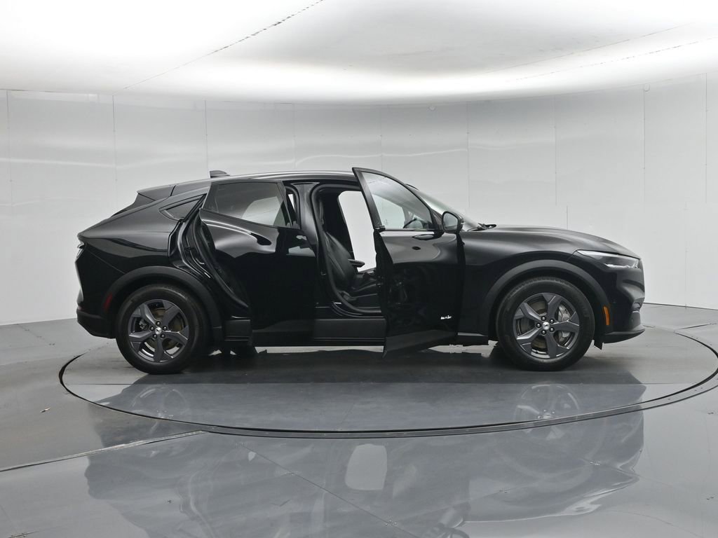 Certified 2023 Ford Mustang Mach-E Select image 5