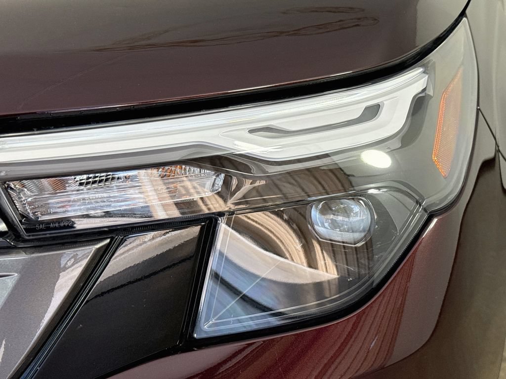 Certified 2026 Subaru Forester Premium AWD/4WD image 38