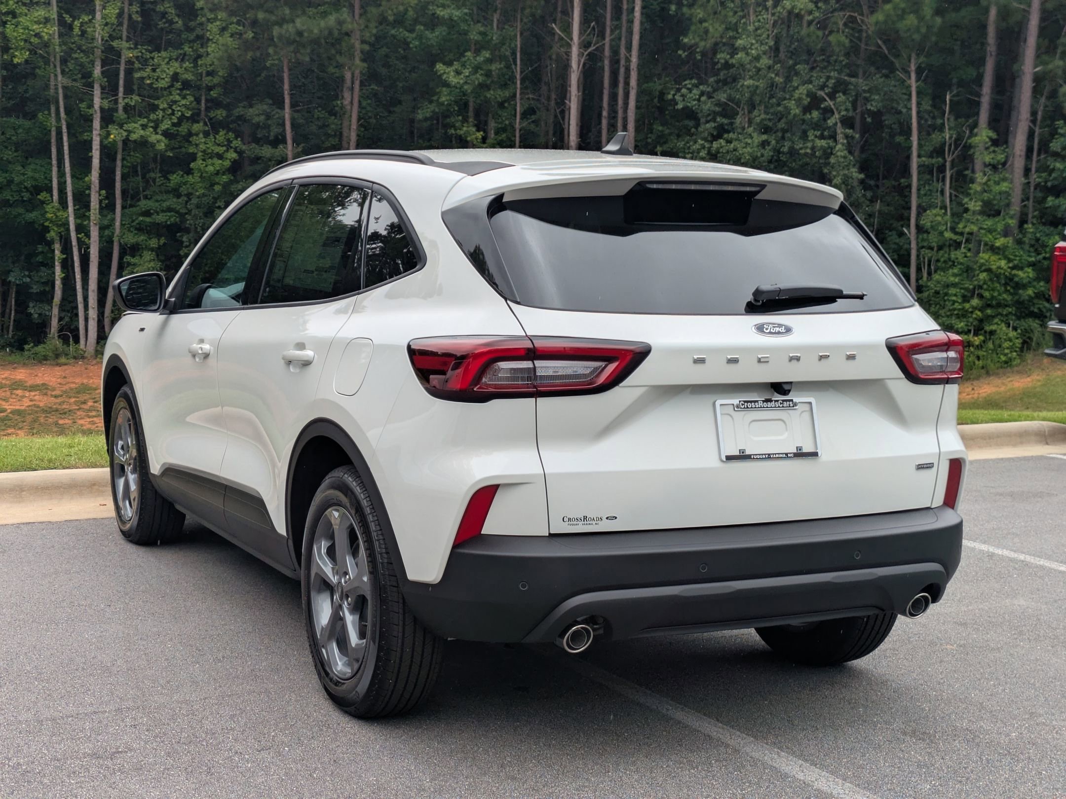 New 2025 Ford Escape ST-Line w/ Equipment Group 301A image 5