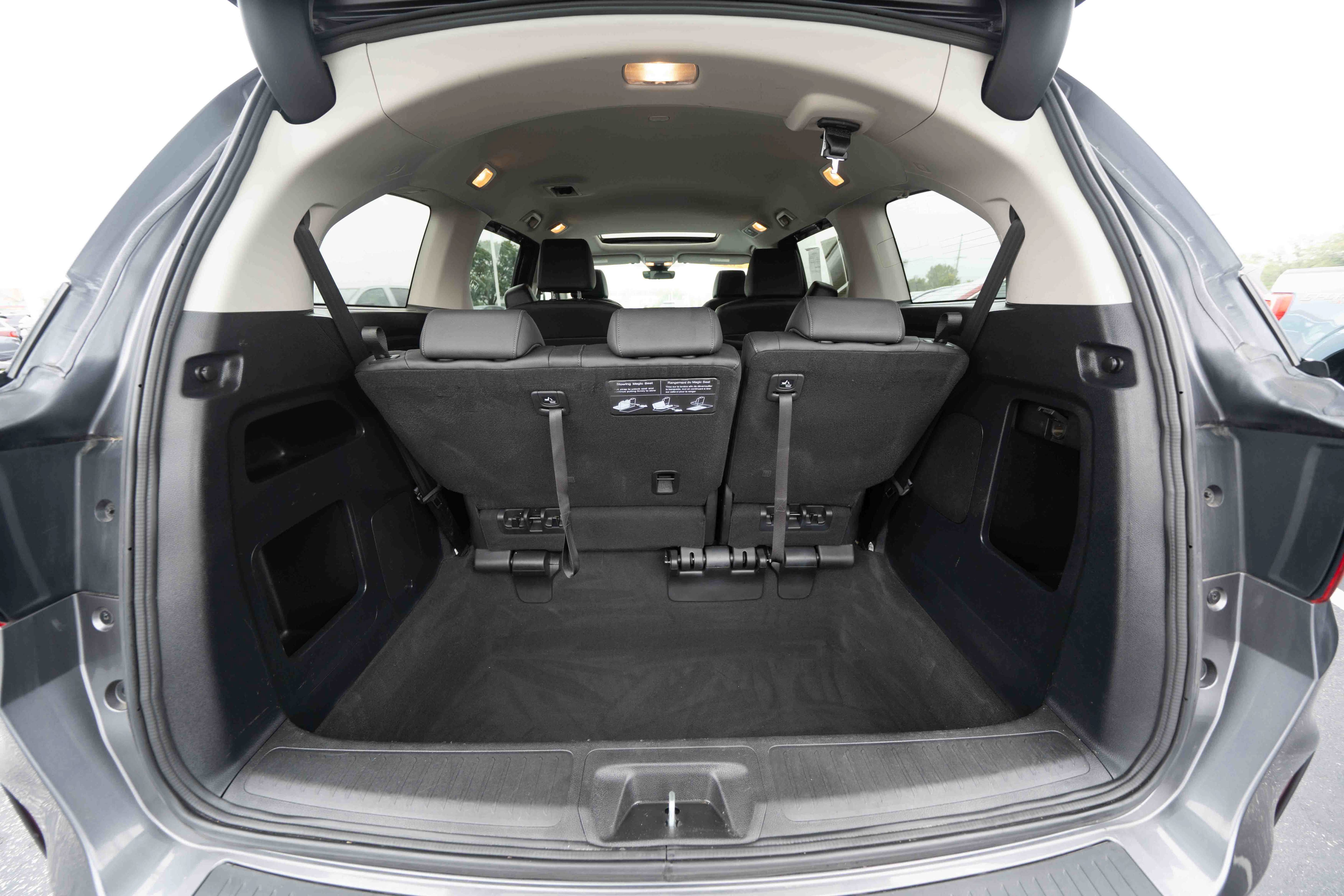 Used 2025 Honda Odyssey EX-L image 28