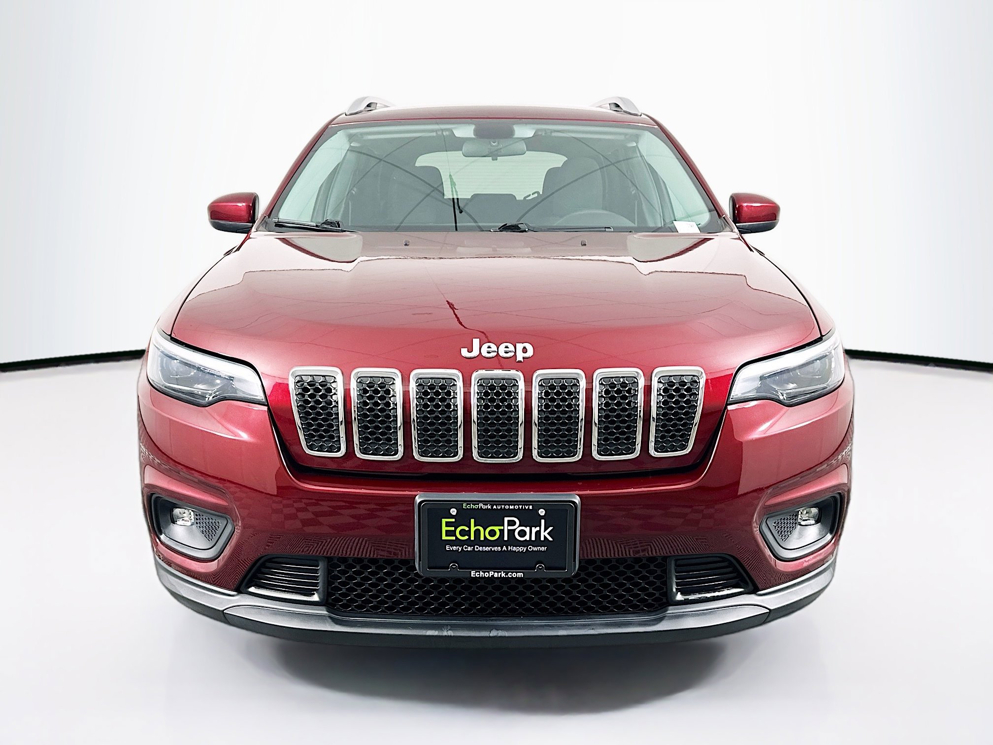 Used 2019 Jeep Cherokee Latitude w/ Popular Appearance Group image 2