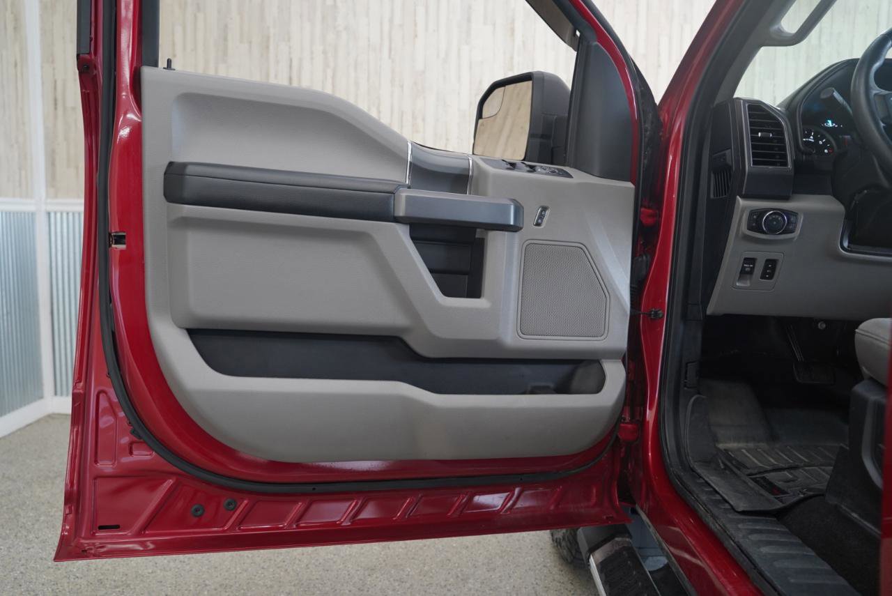 Used 2020 Ford F150 XLT w/ Equipment Group 302A Luxury AWD/4WD image 28