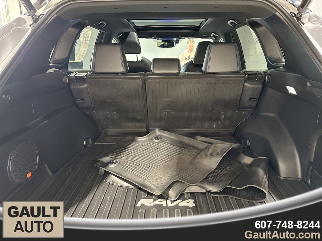Used 2023 Toyota RAV4 XSE image 15