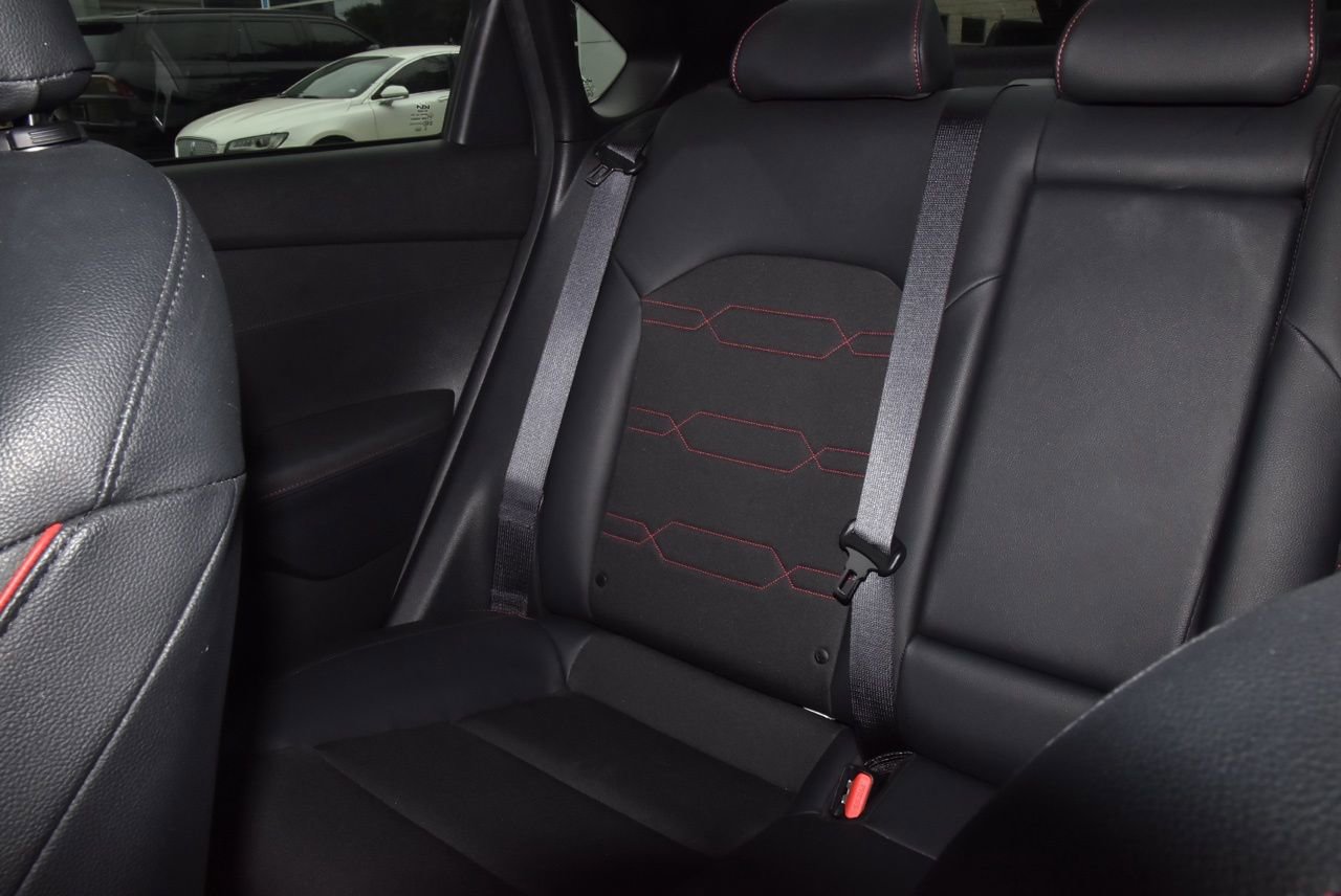 Used 2022 Kia Forte GT w/ GT Technology Package FWD image 19
